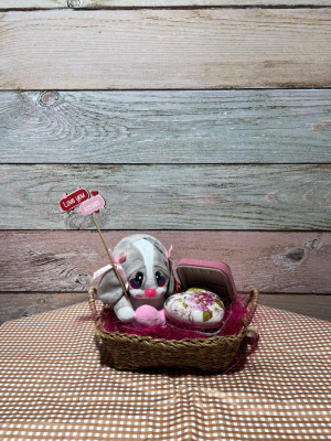 Cesta con peluche y joyero