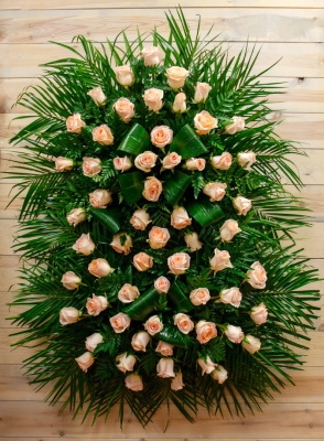 Corona de rosas rosas ref. 904